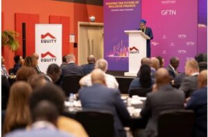 Des délégués suivent une présentation , dans le cadre de l’Inclusive FinTech Forum 2026, le mardi 10 mars.
